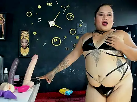 Kat Valen online show from 11, 10, 2025