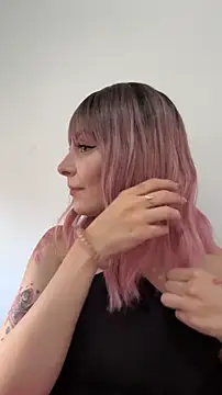 alesziarose online show from 17, 11, 2025