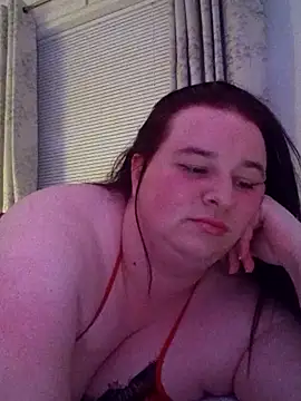 Snapshot of Curvaceouscarla chatting on 11, 9, 2025 Curvaceouscarla online show from 11, 9, 2025