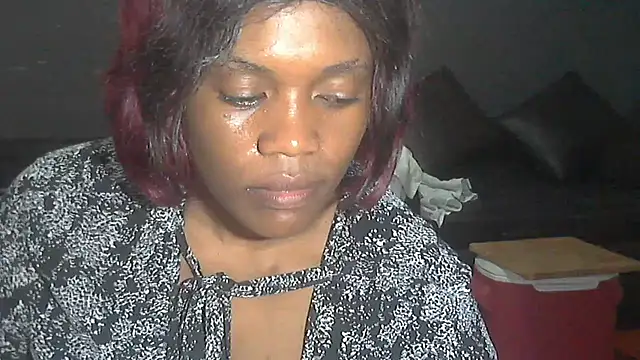 Snapshot of sexythae32 chatting on 16, 11, 2025 sexythae32 online show from 16, 11, 2025