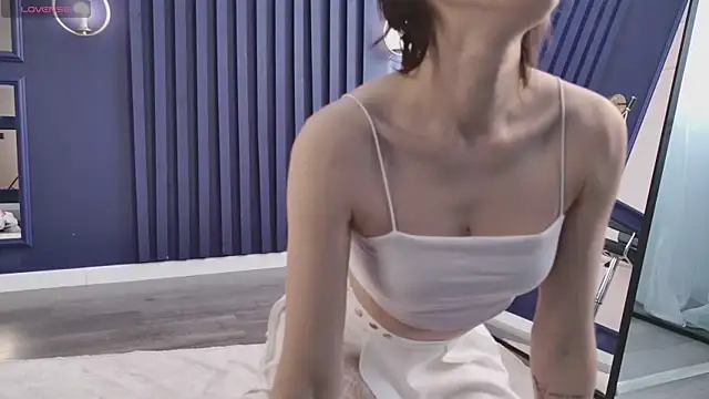 chloe dreammm online show from 7, 3, 2026