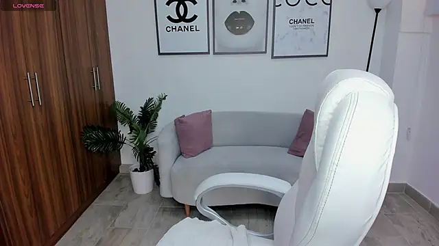 dafne hills online show from 19, 10, 2025