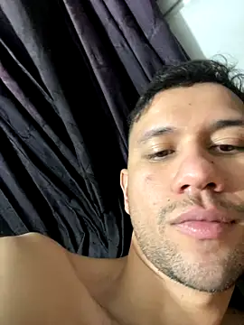 Michaell Spinelly online show from 7, 11, 2025