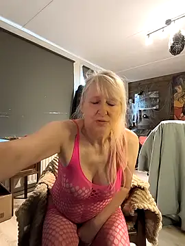 SexyKato001 online show from 18, 11, 2025