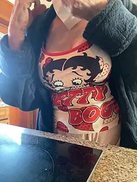 SexyKato001 online show from 4, 2, 2026