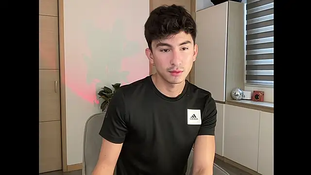 sweettaaron01 online show from 7, 10, 2025