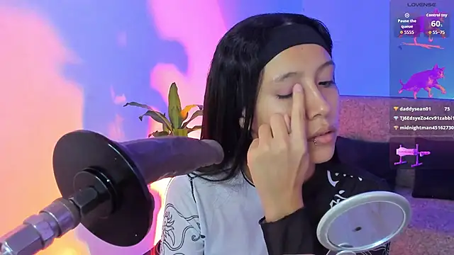 alicemoon   online show from 3, 12, 2025