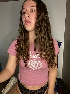 Snapshot of -rosi chatting on 5, 3, 2026 -rosi online show from 5, 3, 2026