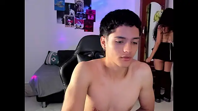 Snapshot of Oliver_and_kalypso chatting on 15, 10, 2025 Oliver and kalypso online show from 15, 10, 2025