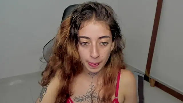 Snapshot of star_shooting8 chatting on 13, 11, 2025 star shooting8 online show from 13, 11, 2025