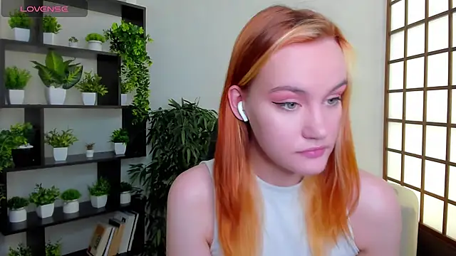 Ida FaneStain online show from 19, 10, 2025