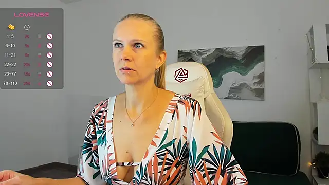 Eliza Wilsoon online show from 13, 9, 2025