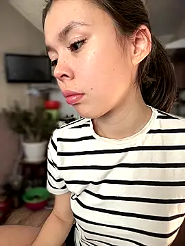 Snapshot of Idnkjustadeline chatting on 16, 9, 2025 Idnkjustadeline online show from 16, 9, 2025