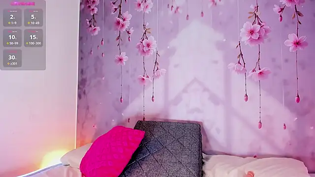 Snapshot of Lorrainee_ chatting on 25, 9, 2025 Lorrainee online show from 25, 9, 2025
