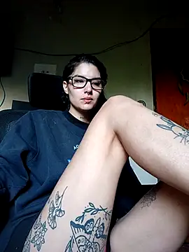 Snapshot of Darkw1tch chatting on 23, 10, 2025 Darkw1tch online show from 23, 10, 2025