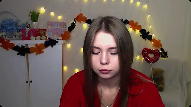 Snapshot of OceanicDawn chatting on 14, 10, 2025 OceanicDawn online show from 14, 10, 2025