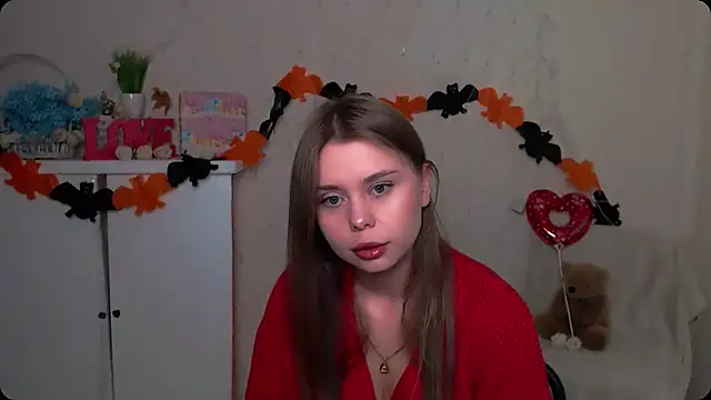 Snapshot of OceanicDawn chatting on 24, 10, 2025 OceanicDawn online show from 24, 10, 2025