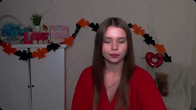 Snapshot of OceanicDawn chatting on 27, 10, 2025 OceanicDawn online show from 27, 10, 2025