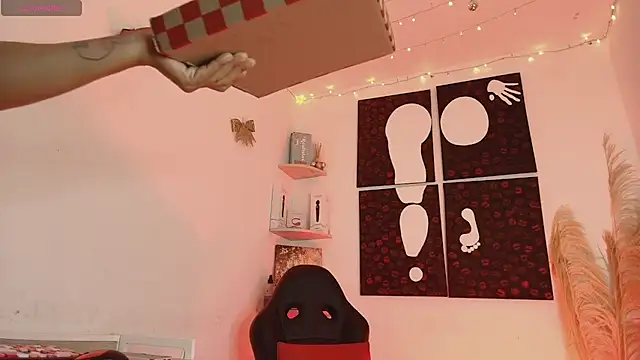 Iamlola  online show from 18, 1, 2026