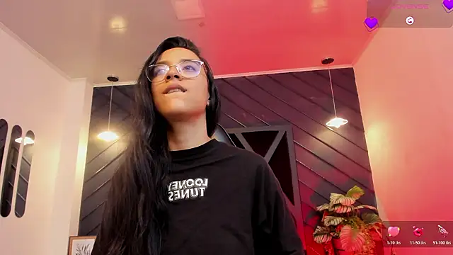 zoe martins  online show from 2, 2, 2026