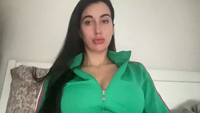 Snapshot of Talyo19 chatting on 12, 11, 2025 Talyo19 online show from 12, 11, 2025