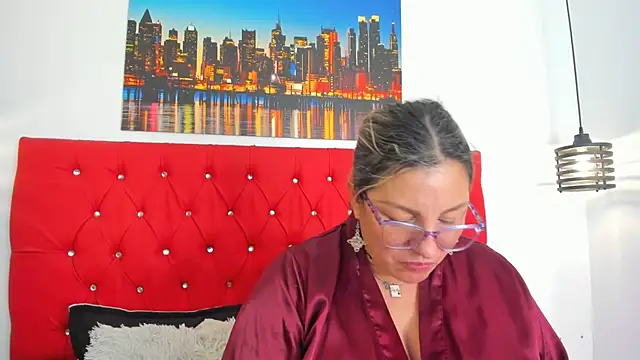 carolinacrus01 online show from 20, 3, 2026