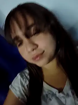 LucyOwen 18 online show from 1, 2, 2026