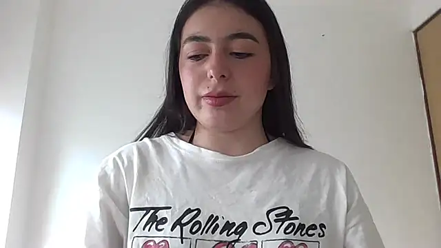 MiaKimky online show from 9, 10, 2025