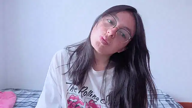 MiaKimky online show from 19, 1, 2026