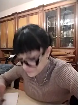 SarettaB90 online show from 18, 1, 2026