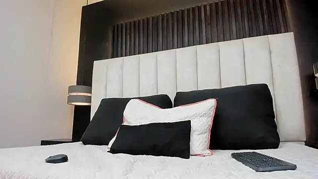 Matilda Liz online show from 1, 11, 2025