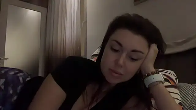 Snapshot of Gilin1 chatting on 3, 11, 2025 Gilin1 online show from 3, 11, 2025