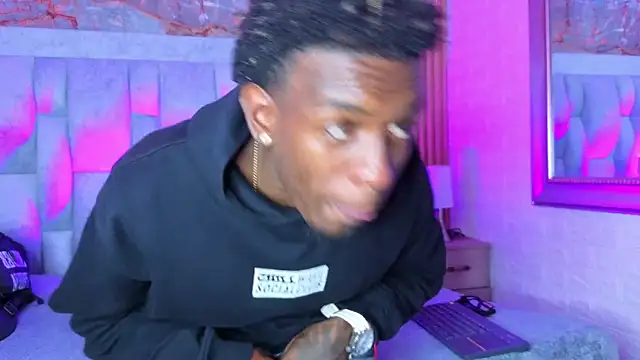 Snapshot of pipedark_ chatting on 11, 10, 2025 pipedark online show from 11, 10, 2025