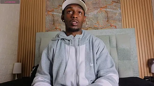 Snapshot of pipedark_ chatting on 4, 11, 2025 pipedark online show from 4, 11, 2025