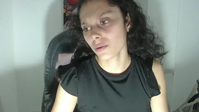 Lily Jone7 online show from 2, 10, 2025