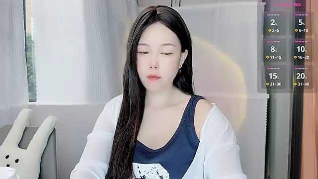 Bella Ava online show from 13, 11, 2025