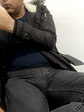 Snapshot of Yaman_33 chatting on 9, 2, 2026 Yaman 33 online show from 9, 2, 2026