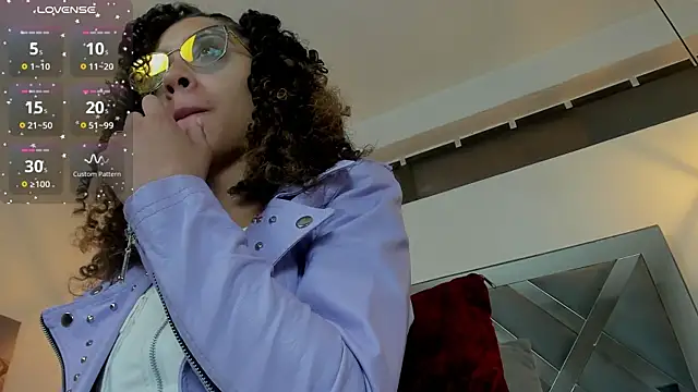 Hanna Cornee  online show from 5, 12, 2025