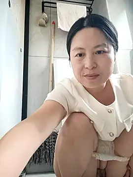 Snapshot of chengcheng12 chatting on 25, 9, 2025 chengcheng12 online show from 25, 9, 2025