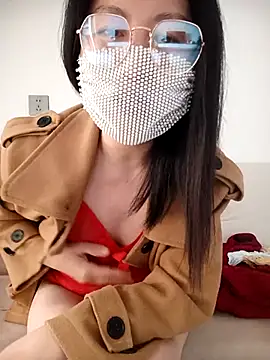 Snapshot of chengcheng12 chatting on 6, 11, 2025 chengcheng12 online show from 6, 11, 2025