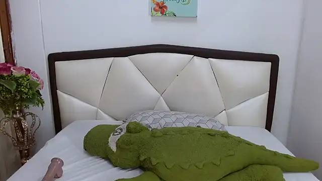 Snapshot of Madison_Copers chatting on 15, 3, 2026 Madison Copers online show from 15, 3, 2026