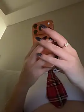 Snapshot of hevesim chatting on 19, 11, 2025 hevesim online show from 19, 11, 2025