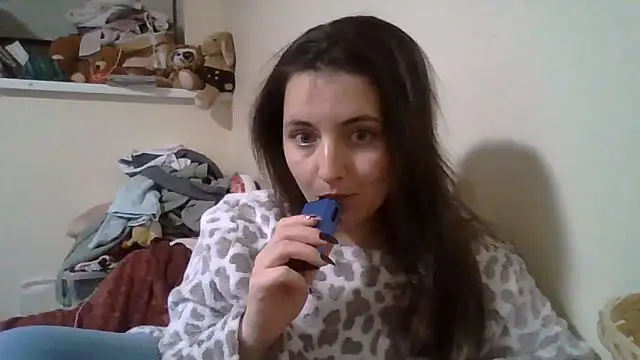 DInaraXRose online show from 17, 2, 2026