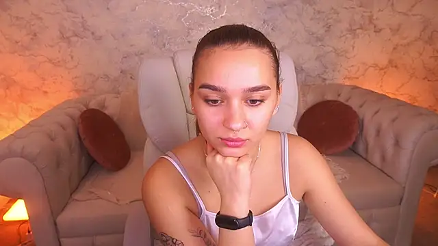 UrMuseOn online show from 3, 11, 2025