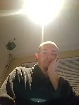 piercingpik online show from 7, 1, 2026