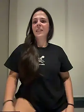 Snapshot of Lady_LauraRose chatting on 24, 2, 2026 Lady LauraRose online show from 24, 2, 2026