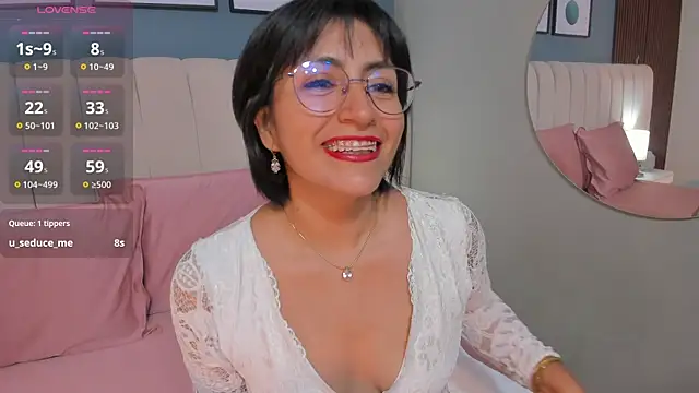naty bush online show from 7, 10, 2025