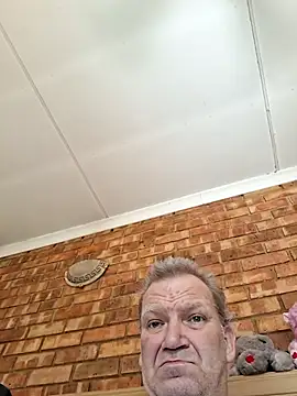 wallacelegend online show from 10, 2, 2026