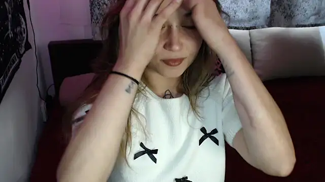 Snapshot of Aliens4twenty chatting on 17, 10, 2025 Aliens4twenty online show from 17, 10, 2025