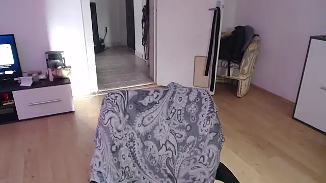 Snapshot of Aliens4twenty chatting on 1, 11, 2025 Aliens4twenty online show from 1, 11, 2025